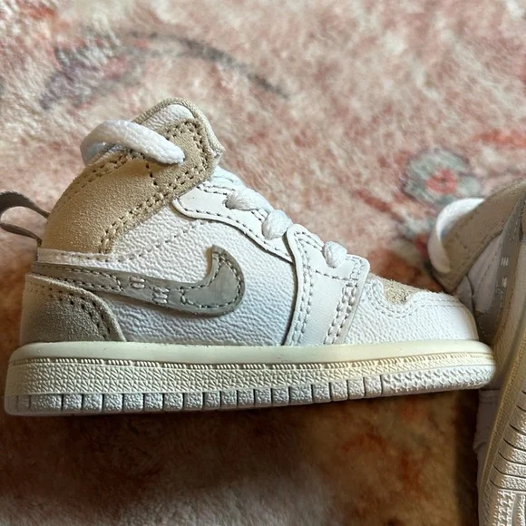 Air Jordan 1 Mid Craft SE TD - White / LT Orewood Brown / Tech Grey 4C - Picture 3 of 6